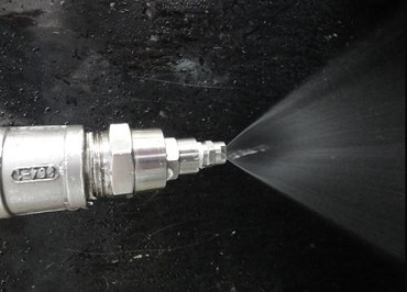 Wide range of applications for flat fan nozzles