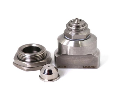 Does the diameter of the atomizing nozzle of the high pressure atomizing spray
